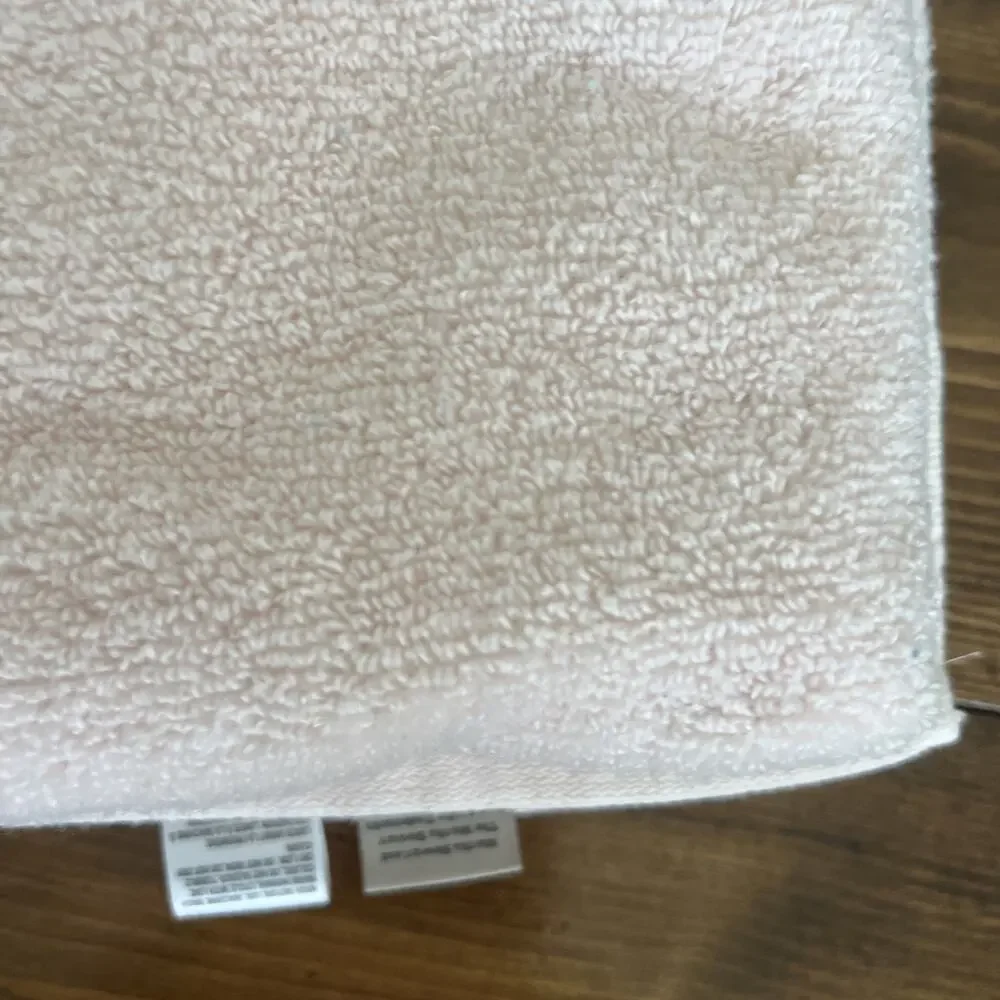 (2) Martha Stewart Light Pink Bath Towels 100% Cotton 30”x54” EUC